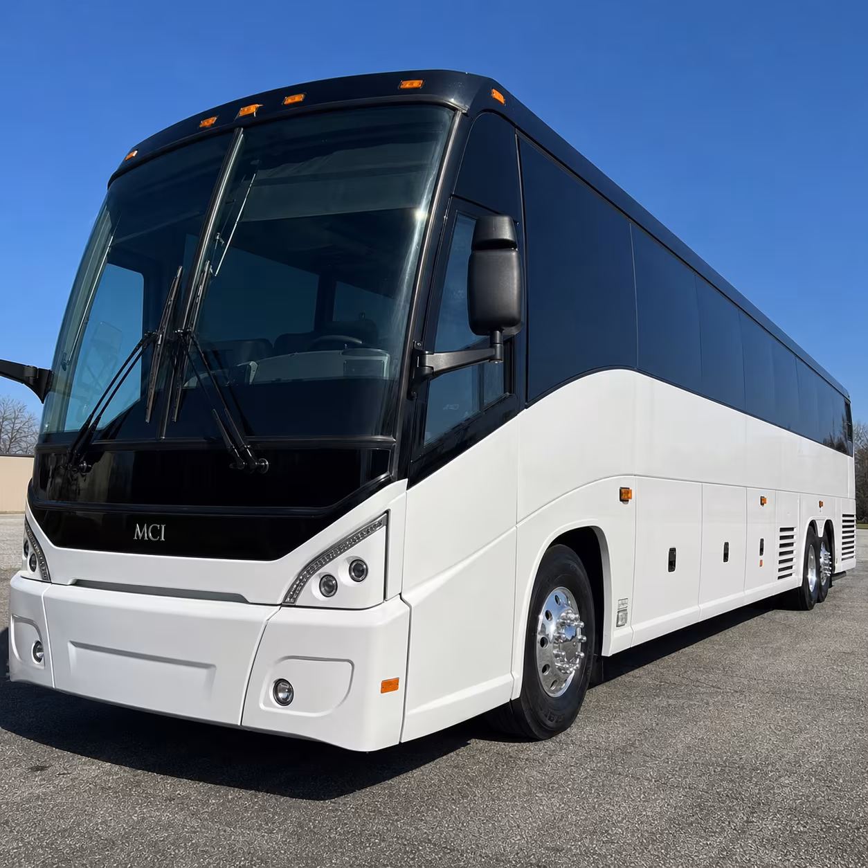 choosing the right bus size for your winston salem sporting event group