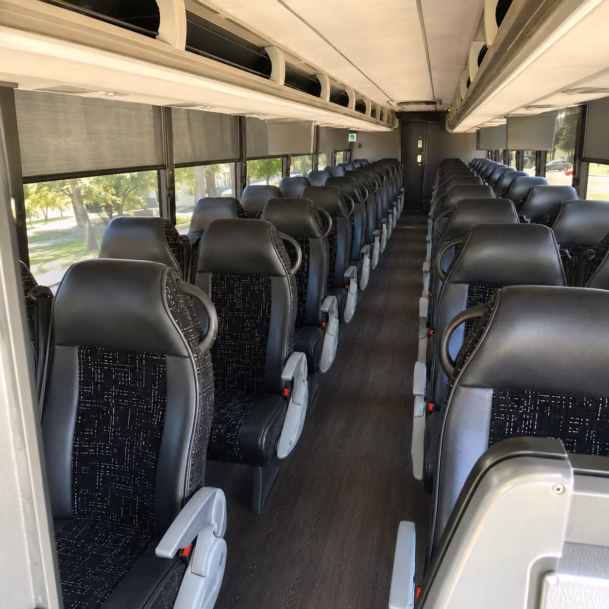 huntersville bus rentals